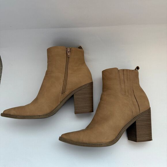 Universal Thread Boots Womens 8.5 Ankle Booties Tan Faux Leather 3" Block Heel - Picture 3 of 9